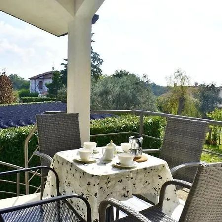 Apartmán Neue In Valica Mit Terrasse Umag